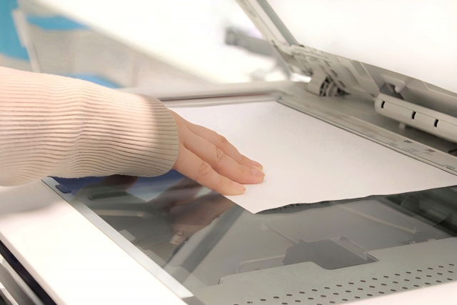 コピーを取る手元